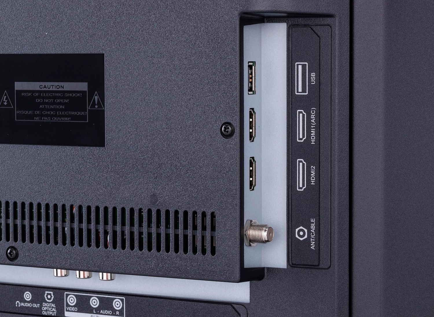 Insignia NS-39D310NA19 rear panel